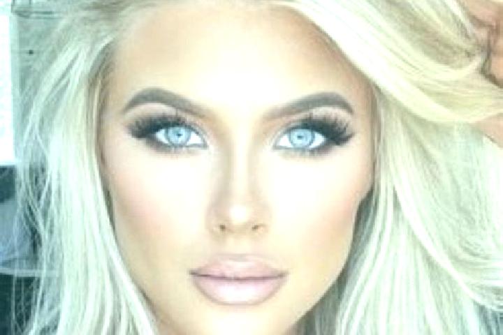 Hazel, 37, a platinum blonde amber-eyed slavic companion based in Martinie. Offering Deep French Kissing, GFE, BDSM. Available for incall and outcall, overni...