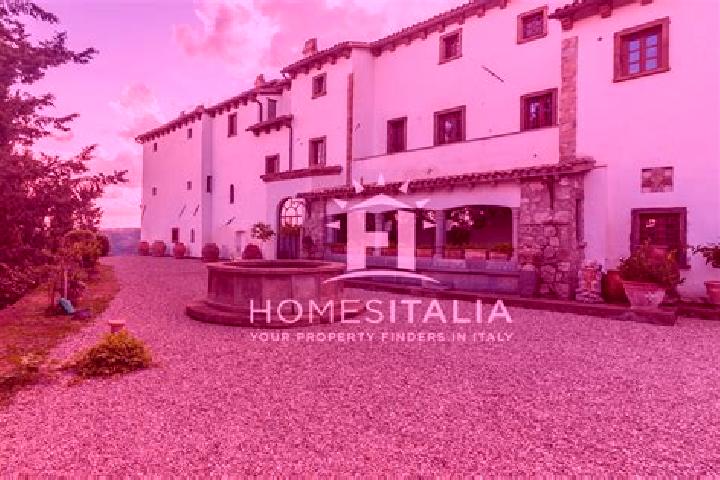 Hazel, 37 — Escort in Agliano, Italy