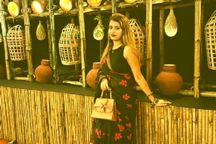 Hazel, 37 — Escort in Baidyabati, India