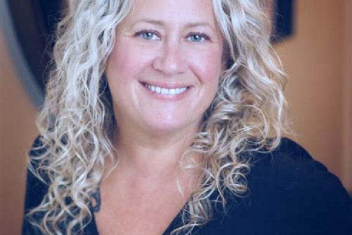 Hazel, 37 — Escort in Killingworth, United States