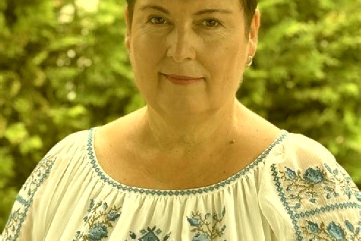 Hazel, 37 — Escort in Valea Pojarului, Romania