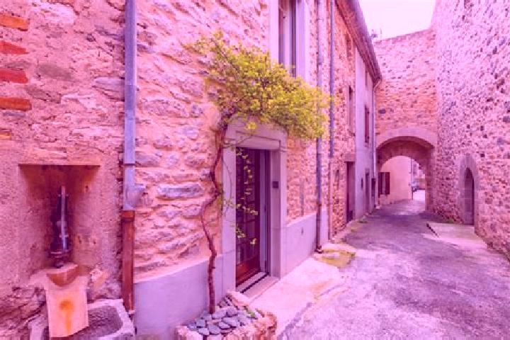 Hazel, 37 — Escort in Villeneuve-Minervois, France