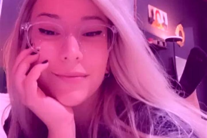 Hazel, 38, a blonde grey-eyed mixed companion based in Balwyn North. Offering Couples, 69, A-Level, Prostate Massage, Erotic Massage. Available for incall an...