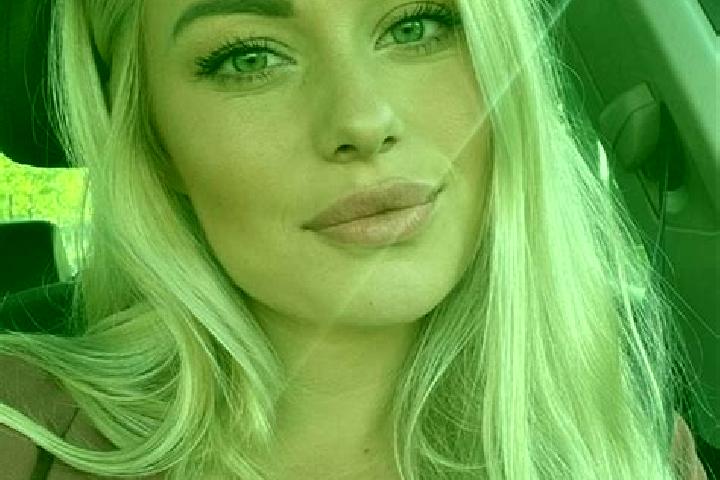 Hazel, 38, a blonde hazel-eyed caucasian companion based in Waldshut-Tiengen. Offering CIM, Massage, Party Girl, 69. Available for incall and outcall, day an...