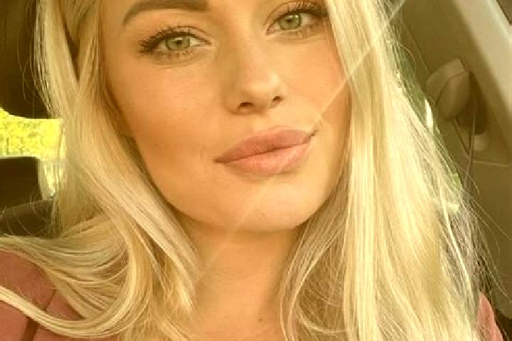 Hazel, 38, a blonde hazel-eyed european companion based in Tabaqdeh. Offering Fetish, Travel Companion, Overnight, Girlfriend Experience, Domination. Availab...