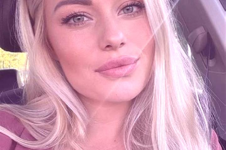 Hazel, 38, a blonde hazel-eyed mediterranean companion based in Rapid City. Offering Erotic Massage, Duos, Girlfriend Experience, BDSM. Available for incall ...