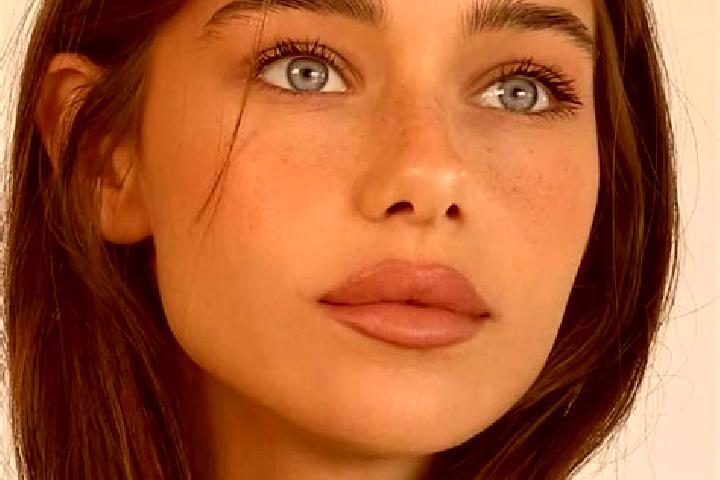 Hazel, 38, a brunette blue-eyed mediterranean companion based in Eunice. Offering 69, Duos, Fetish. Available for incall and outcall, day and evening dates.