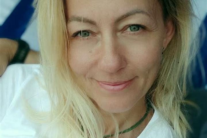 Hazel, 38 — Escort in Bielawa, Poland