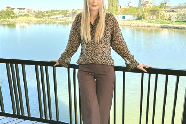 Hazel, 38 — Escort in Bila Tserkva, Ukraine