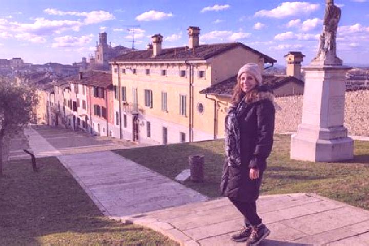 Hazel, 38 — Escort in Castiglione delle Stiviere, Italy