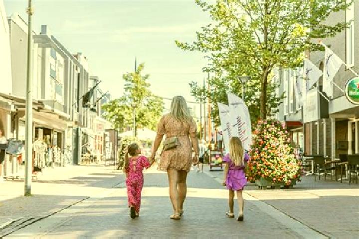 Hazel, 38 — Escort in Delfzijl, Netherlands