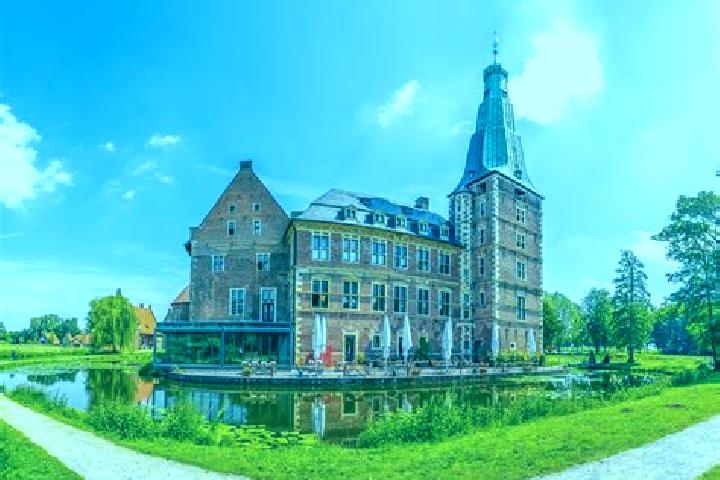Hazel, 38 — Escort in Hennef (Sieg), Germany