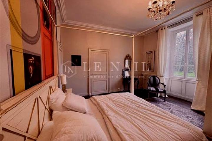 Hazel, 38 — Escort in Les Lucs-sur-Boulogne, France
