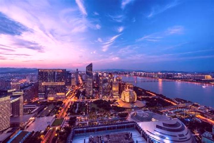 Hazel, 38 — Escort in Liuxia, China