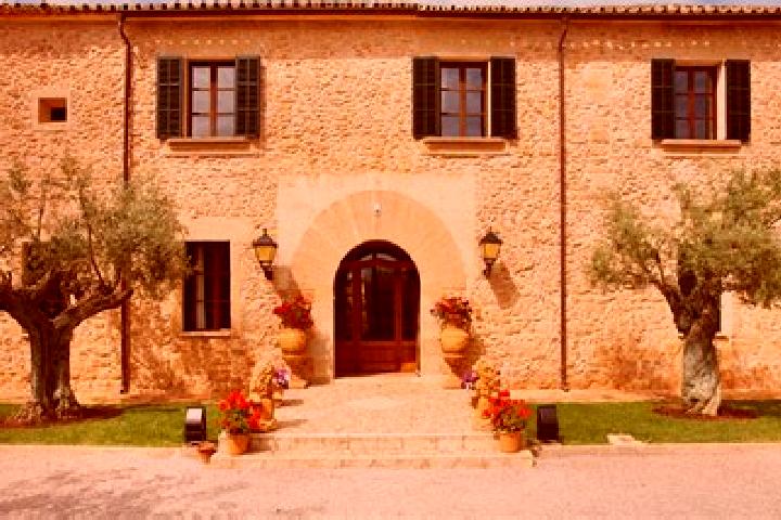 Hazel, 38 — Escort in Villalmanzo, Spain