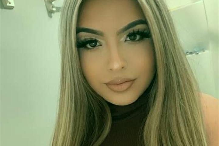 Hazel, 39, a blonde grey-eyed latina companion based in Arth. Offering Deep French Kissing, Erotic Massage, OWO, Roleplay. Available for incall and outcall, ...