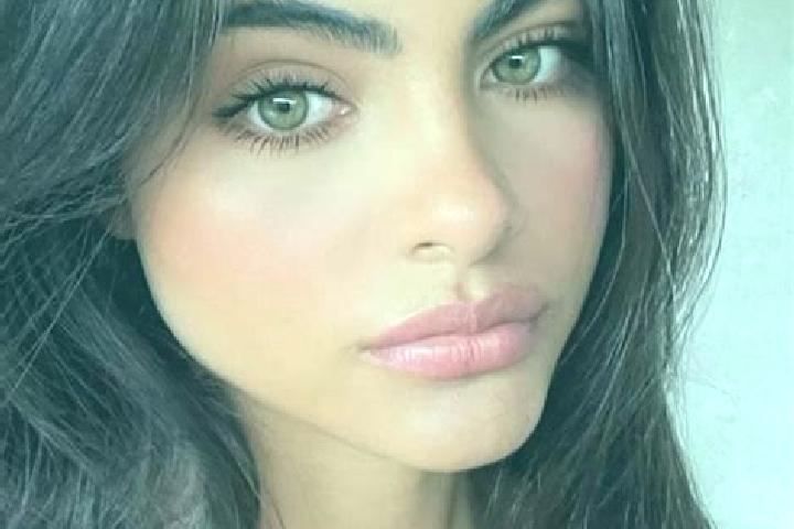 Hazel, 39, a brunette dark-eyed middle eastern companion based in Mankarbo. Offering Striptease, Tantra, Overnight. Available for incall and outcall, overnig...