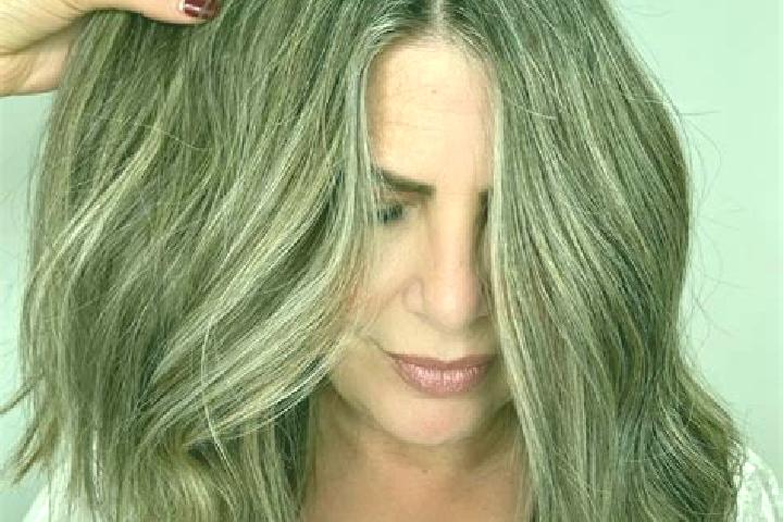 Hazel, 39, a dark blonde grey-eyed indian companion based in Sagauli. Offering Dinner Date, Travel Companion, Erotic Massage. Available for incall and outcal...