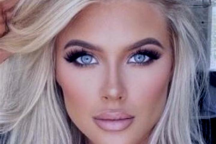 Hazel, 39, a platinum blonde amber-eyed middle eastern companion based in Gosberton. Offering Couples, Dinner Date, Fetish. Available for incall and outcall,...