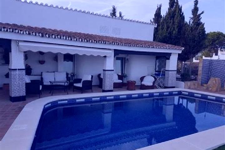 Hazel, 39 — Escort in Albunol, Spain