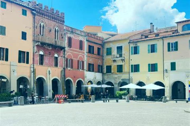 Hazel, 39 — Escort in Grosseto, Italy