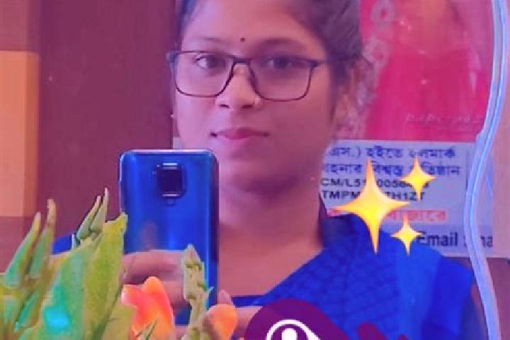 Hazel, 39 — Escort in Mathurapur, India