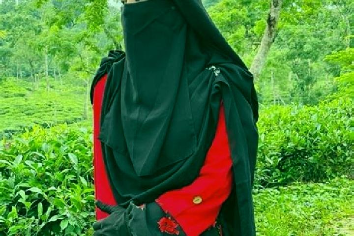 Hazel, 39 — Escort in Qibyah, Palestine