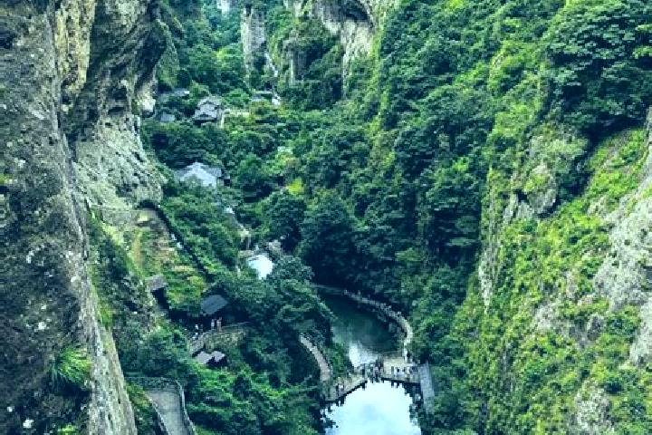 Hazel, 39 — Escort in Yandang, China