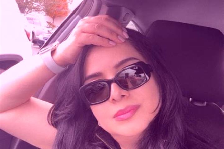 Hazel, 39 — Escort in Zarrin Kola-ye Pa in, Iran