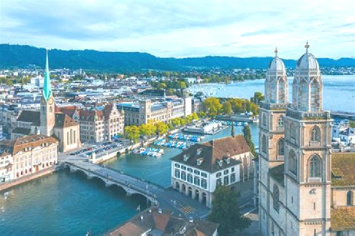 Hazel, 39 — Escort in Zuerich (Kreis 4) / Aussersihl, Switzerland