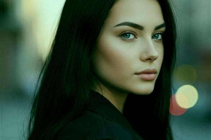 Iris, 20, a black blue-eyed latina companion based in Paris 02 Bourse. Offering 69, Travel Companion, BDSM. Available for incall and outcall, overnight booki...