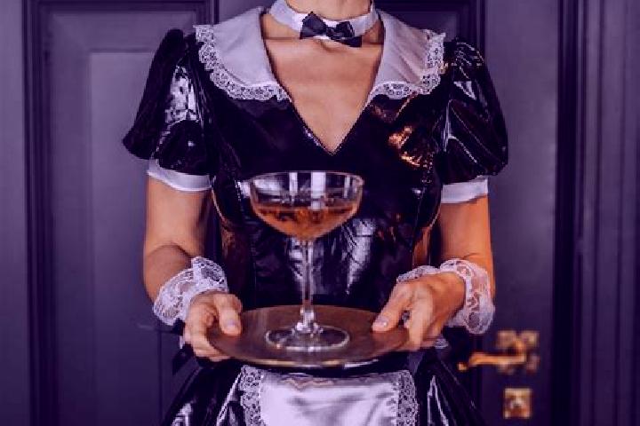 Iris, 20, a blonde amber-eyed caribbean companion based in Alberche del Caudillo. Offering Striptease, Party Girl, BDSM, Travel Companion, Overnight. Availab...