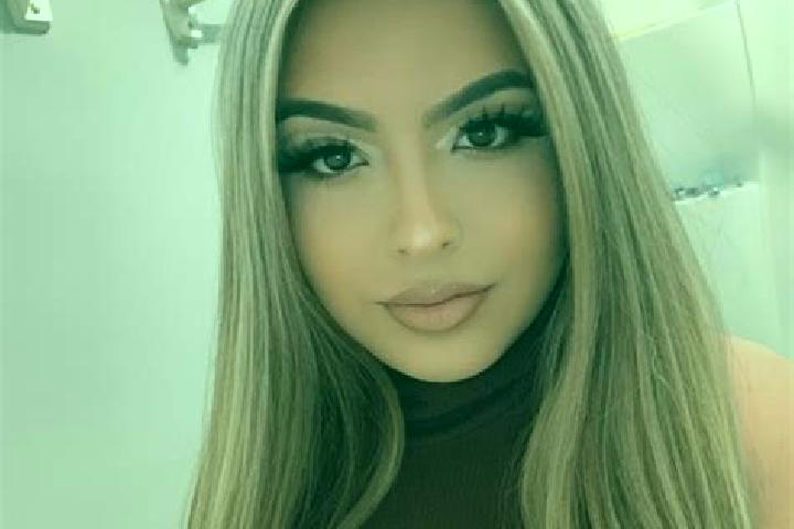 Iris, 20, a blonde brown-eyed latina companion based in Hammam Righa. Offering OWO, Travel Companion, Deep French Kissing, Striptease, Fetish. Available for ...
