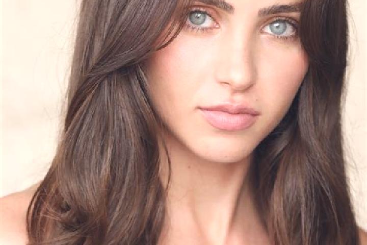 Iris, 20, a chestnut brown-eyed latina companion based in Zherebkove. Offering Striptease, Duos, Roleplay, Deep French Kissing. Available for incall and outc...