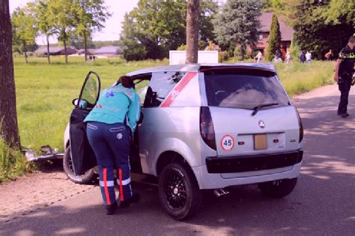 Iris, 20 — Escort in Terschuur, Netherlands