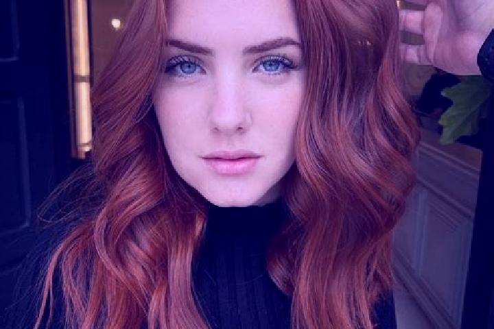 Iris, 21, a auburn blue-eyed middle eastern companion based in Otradnoye. Offering 69, Party Girl, Duos, Deep French Kissing, Girlfriend Experience. Availabl...