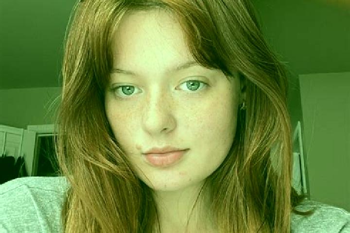Iris, 21, a auburn brown-eyed mediterranean companion based in Verkhnia Manuilivka. Offering Massage, Couples, Travel Companion. Available for incall and out...