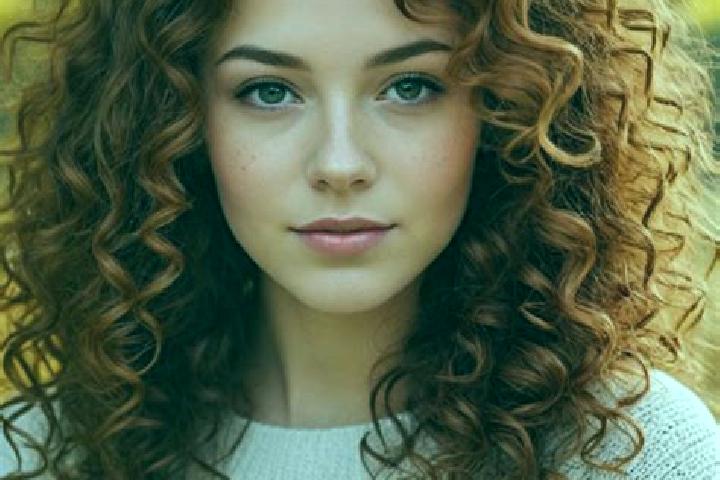 Iris, 21, a auburn grey-eyed slavic companion based in Sao Joao das Missoes. Offering BDSM, Couples, Deep French Kissing, GFE. Available for incall and outca...