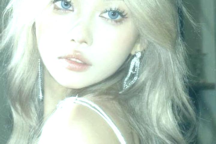 Iris, 21, a blonde blue-eyed asian companion based in La Brea. Offering Striptease, Girlfriend Experience, 69, Party Girl, BDSM. Available for incall and out...