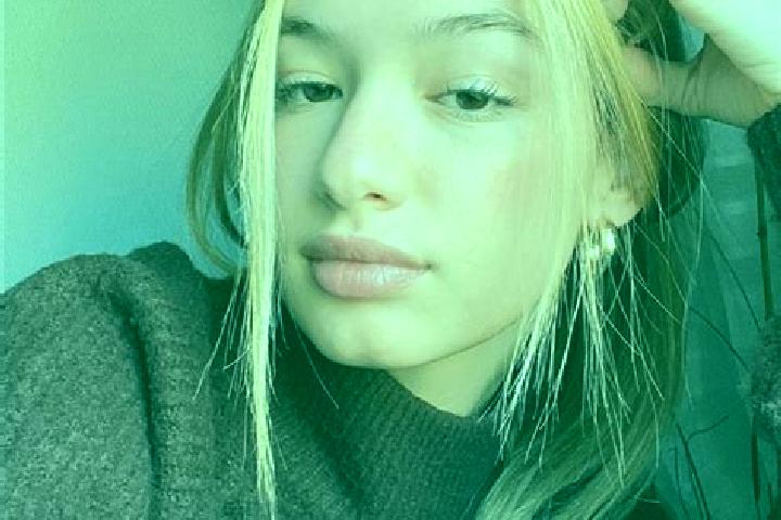 Iris, 21, a blonde brown-eyed indian companion based in Perano. Offering A-Level, Tantra, Deep French Kissing. Available for incall and outcall, day and even...