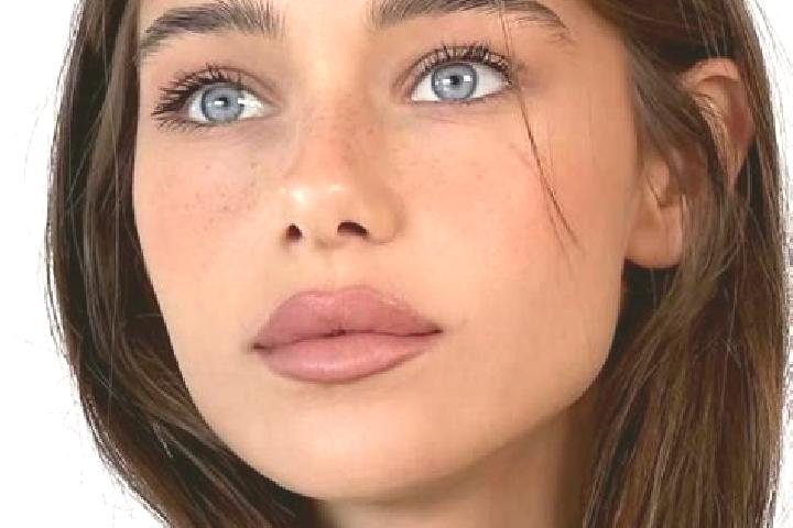 Iris, 21, a brunette brown-eyed indian companion based in Kazimierza Wielka. Offering Fetish, Travel Companion, Couples. Available for incall and outcall, ov...