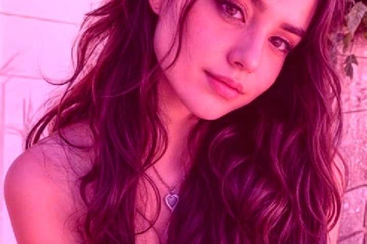 Iris, 21, a chestnut hazel-eyed middle eastern companion based in Jezewo. Offering CIM, Party Girl, Striptease, OWO. Available for incall and outcall, overni...