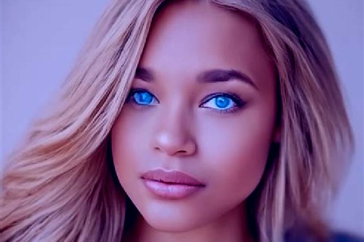 Iris, 21, a dark blonde blue-eyed latina companion based in Ukal. Offering Dinner Date, OWO, Party Girl. Available for incall and outcall, day and evening da...