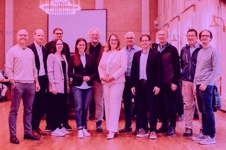 Iris, 21 — Escort in Ditscheid, Germany
