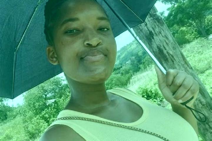 Iris, 21 — Escort in Emona, South Africa