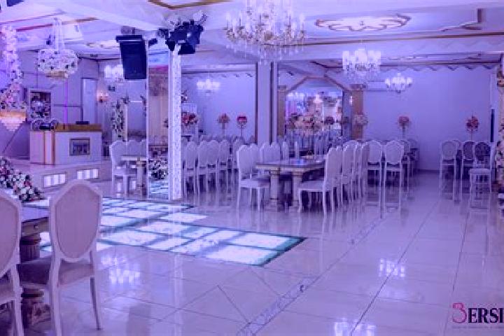 Iris, 21 — Escort in Hadjout, Algeria