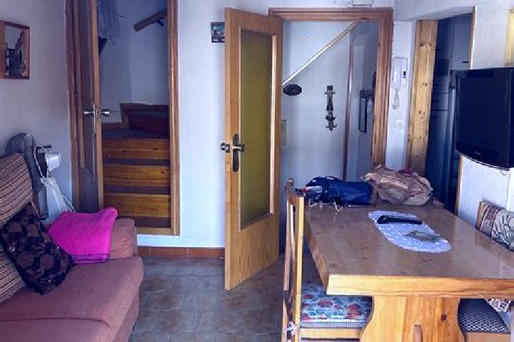 Iris, 21 — Escort in Jadraque, Spain