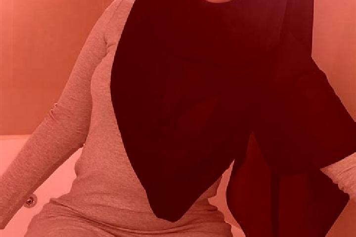 Iris, 21 — Escort in Tarut, Saudi Arabia
