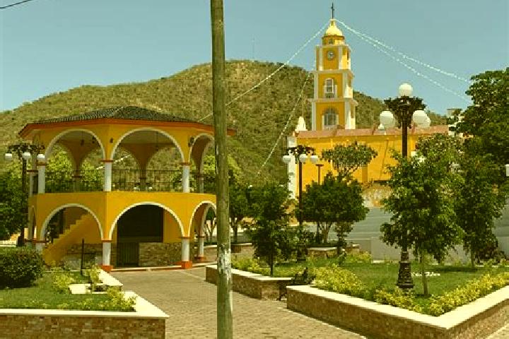 Iris, 21 — Escort in Xayacatlan de Bravo, Mexico