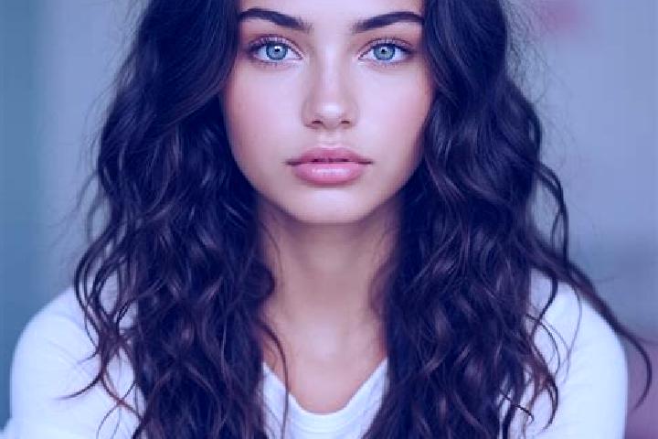 Iris, 22, a blonde amber-eyed mediterranean companion based in Makaha Valley. Offering GFE, Girlfriend Experience, Tantra. Available for incall and outcall, ...